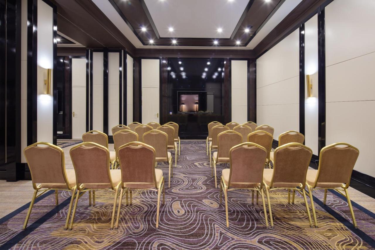 Hyatt Regency Bishkek Hotel Eksteriør billede