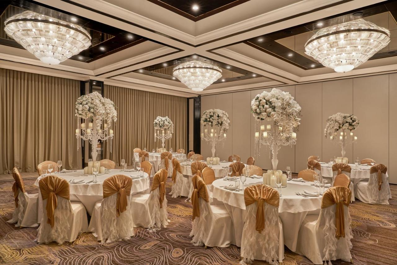 Hyatt Regency Bishkek Hotel Eksteriør billede