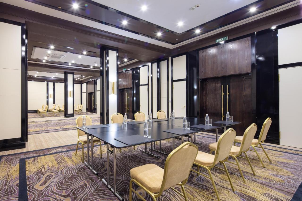 Hyatt Regency Bishkek Hotel Eksteriør billede